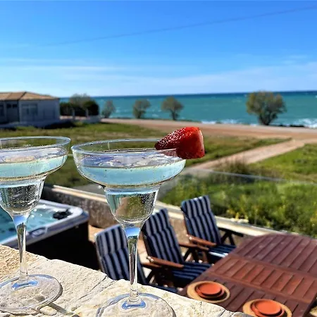 Arkadia Seafront Ai-lagoudis * Kipariszía