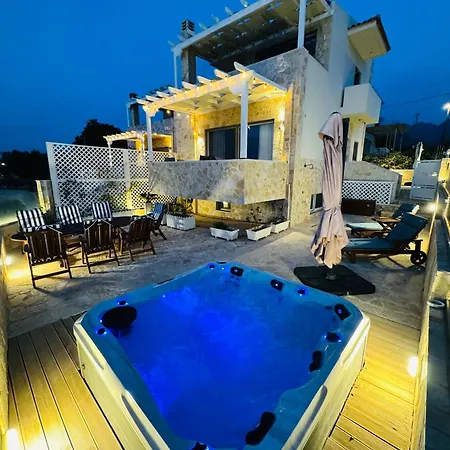 Arkadia Seafront Ai-lagoudis