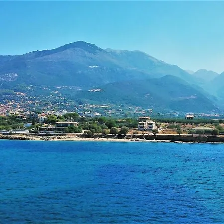 Arkadia Seafront Ai-lagoudis * Kyparissia
