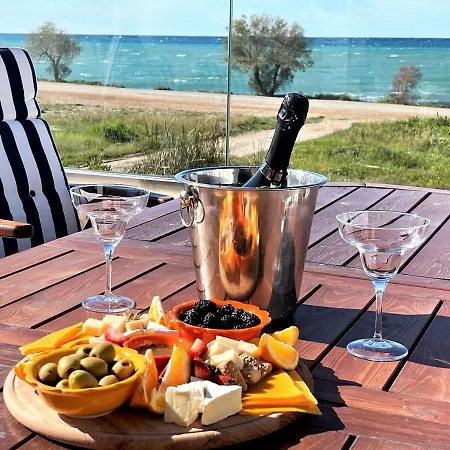 Arkadia Seafront Ai-lagoudis * Kyparissia