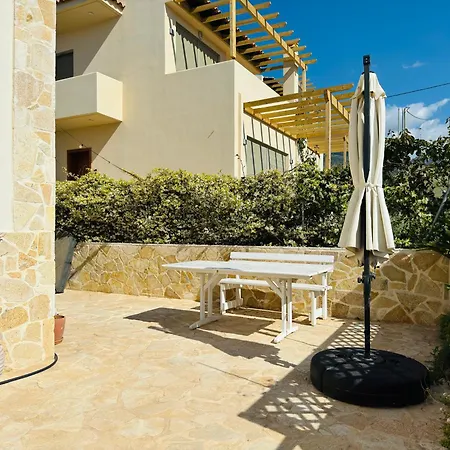 Arkadia Seafront Ai-lagoudis كيوبارِسِيا