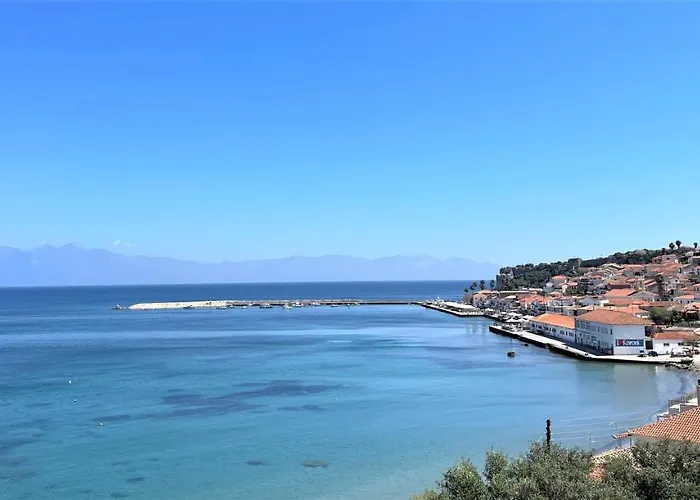Arkadia Seafront Ai-lagoudis Villa Kyparissia