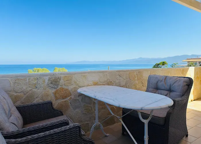 Villa Arkadia Seafront Ai-lagoudis